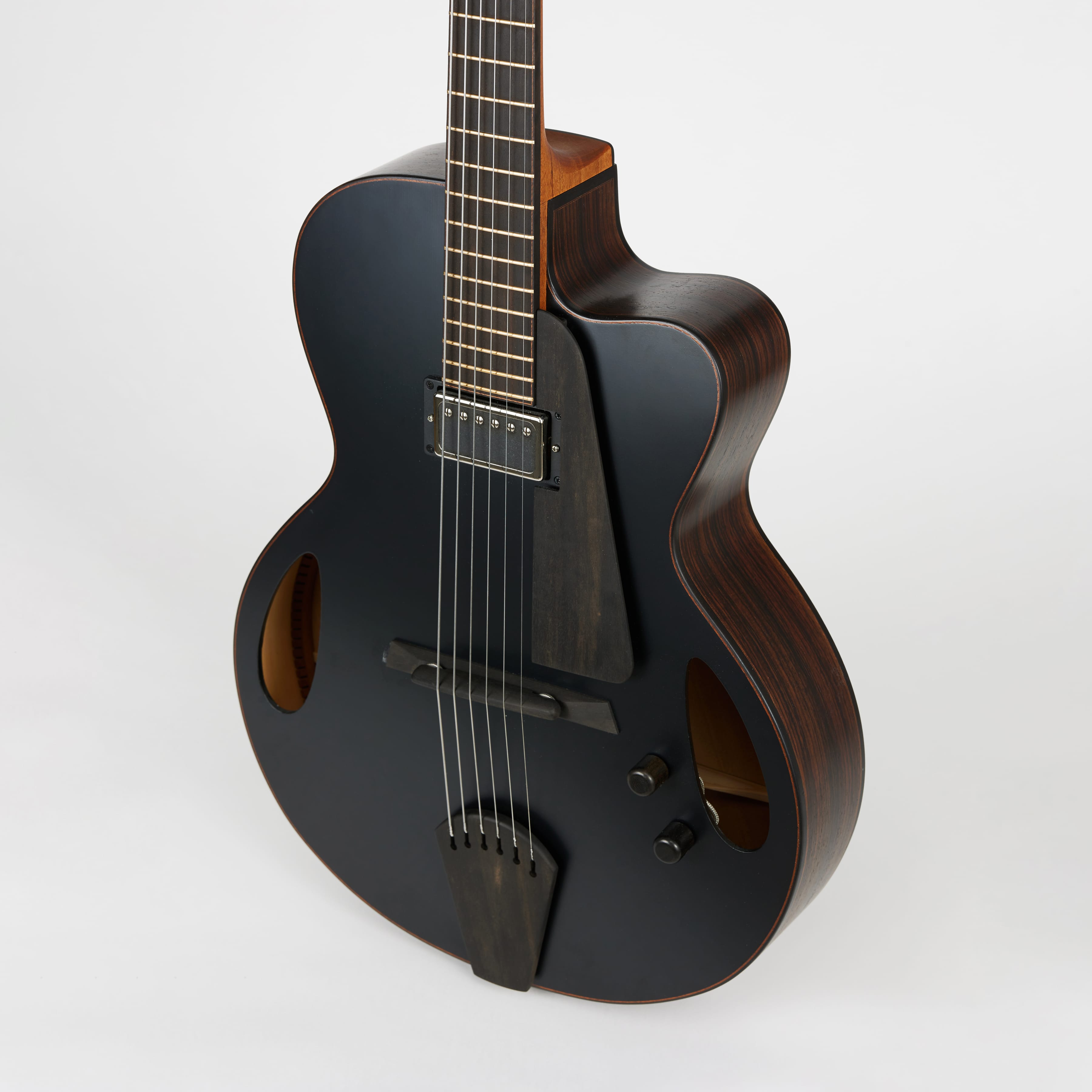 Kazourian – Hybrid Archtop 4